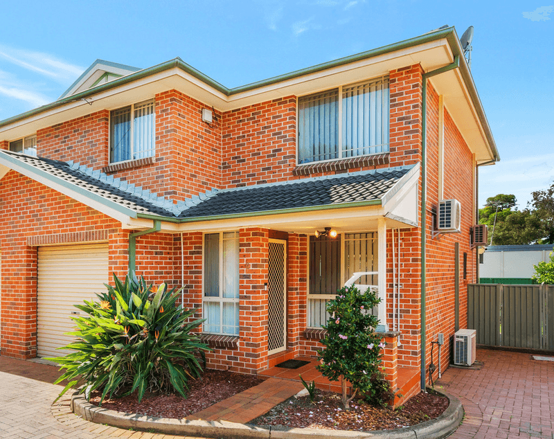 2/169 Station Street, FAIRFIELD HEIGHTS, NSW 2165