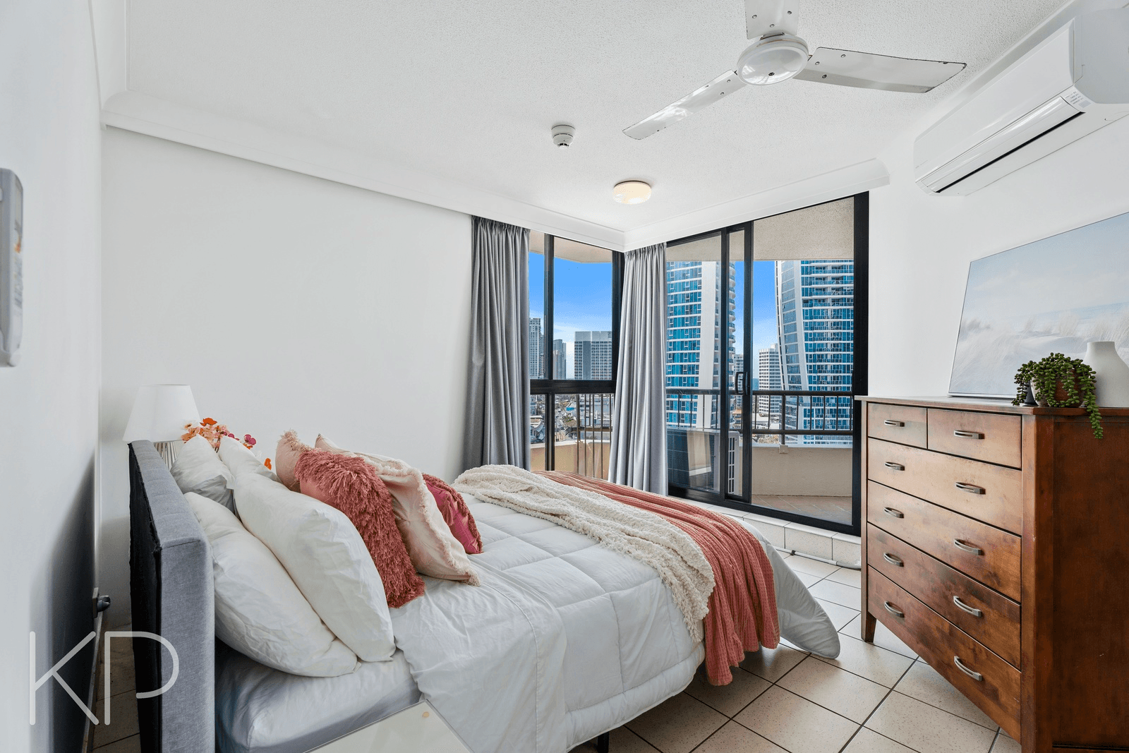 1272/3142 Surfers Paradise Boulevard, SURFERS PARADISE, QLD 4217