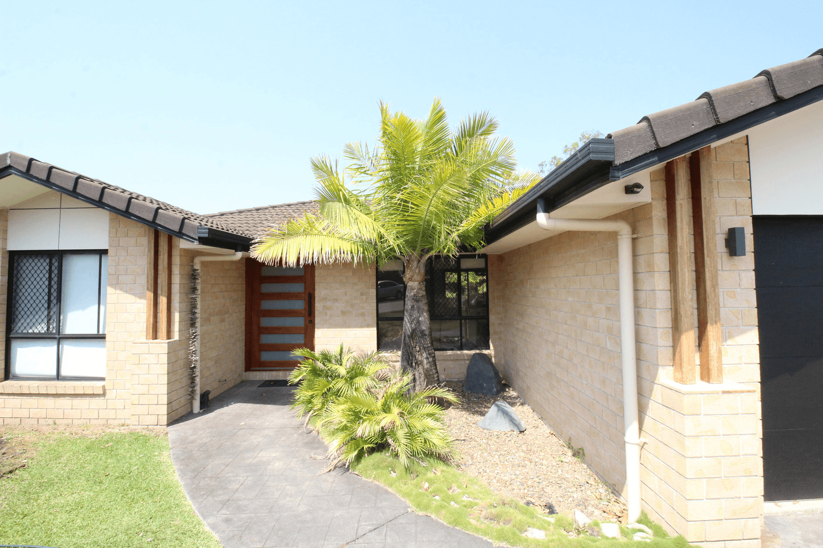 3 Carolyn Court, LITTLE MOUNTAIN, QLD 4551