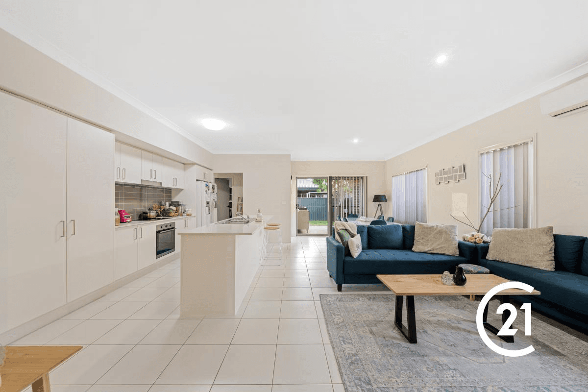 15 Willmington Loop, Oran Park, NSW 2570