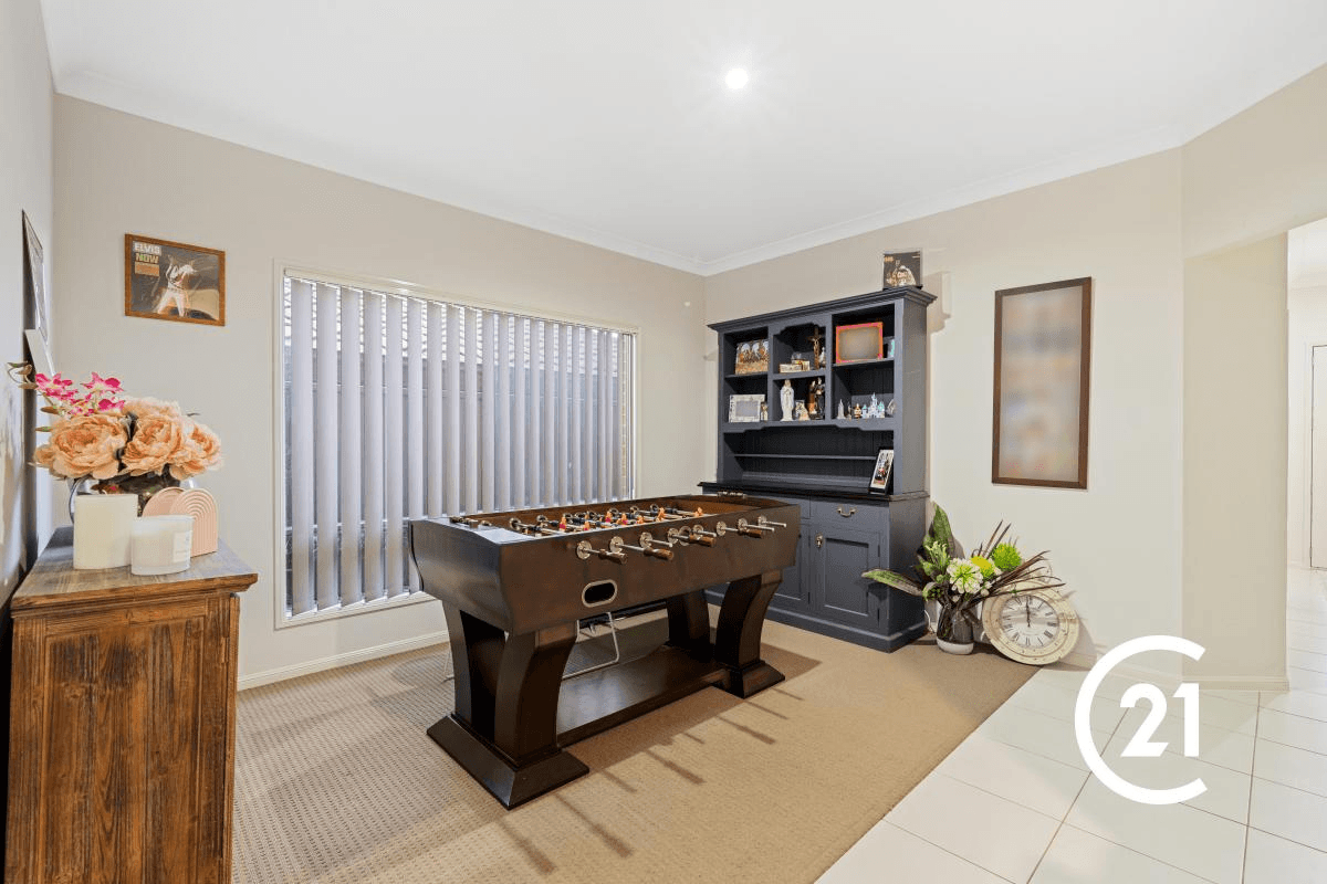 15 Willmington Loop, Oran Park, NSW 2570