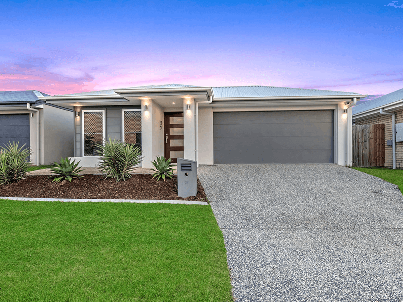 57 Freedom Crescent, SOUTH RIPLEY, QLD 4306