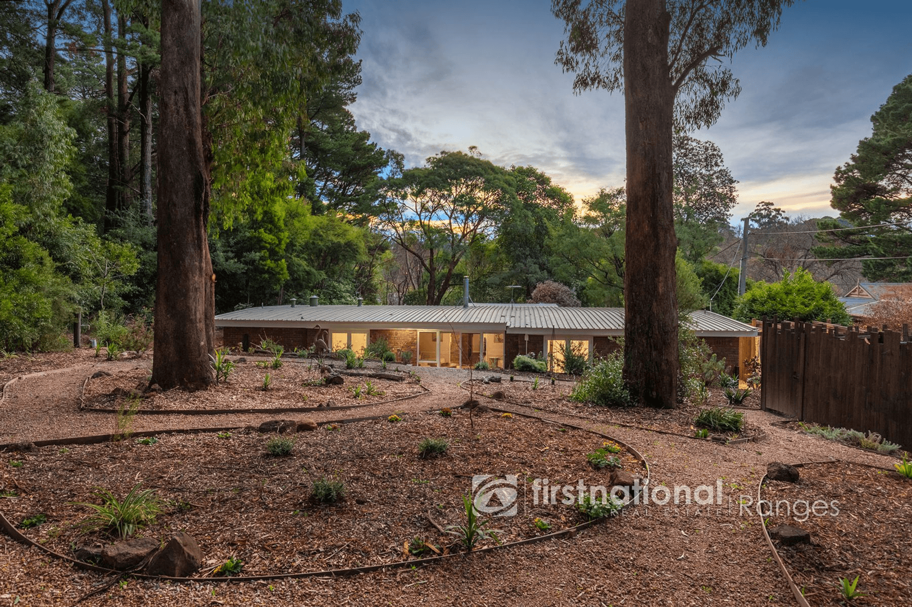 6 Station Avenue, EMERALD, VIC 3782