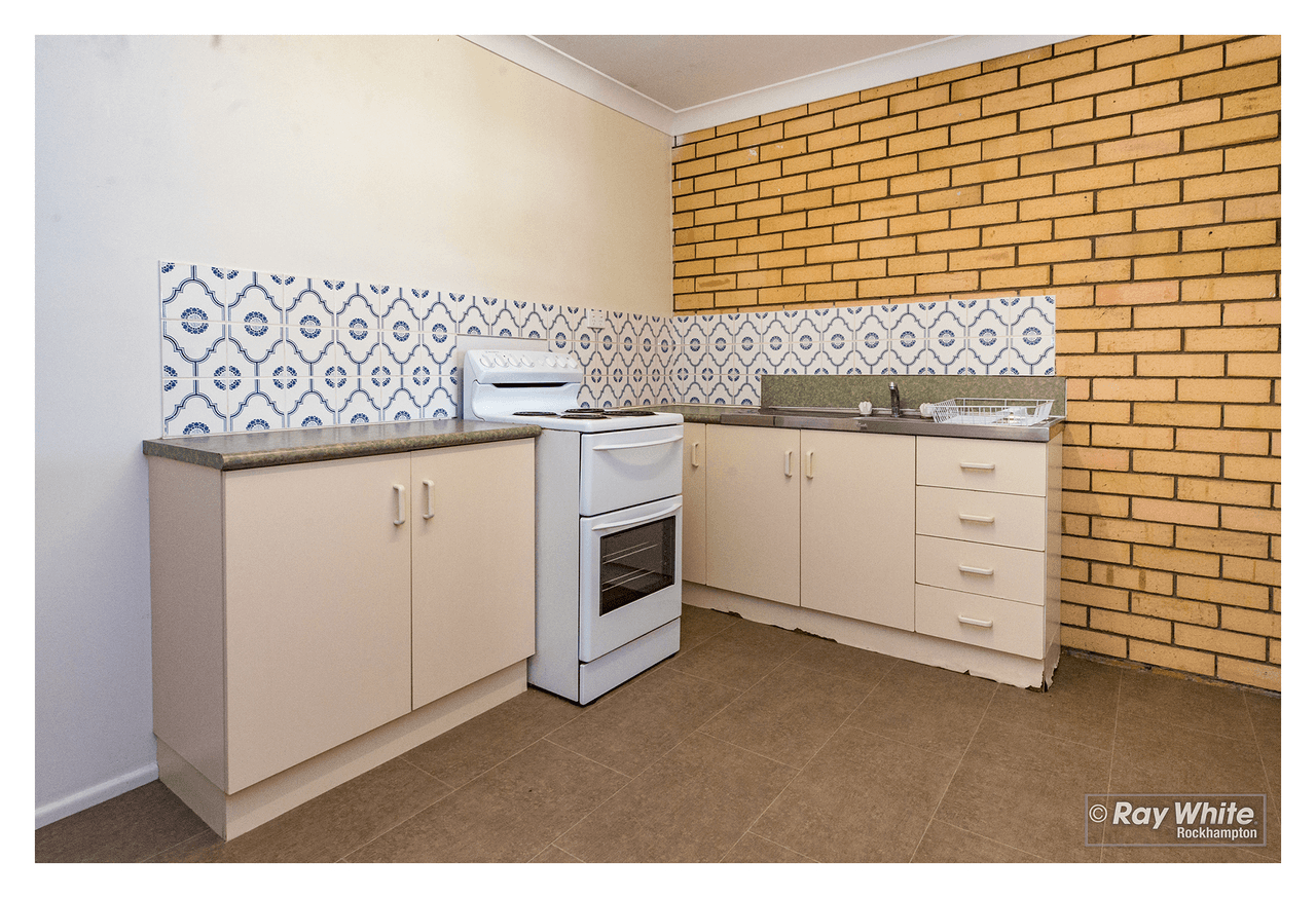 1/14 Potts Street, NORMAN GARDENS, QLD 4701