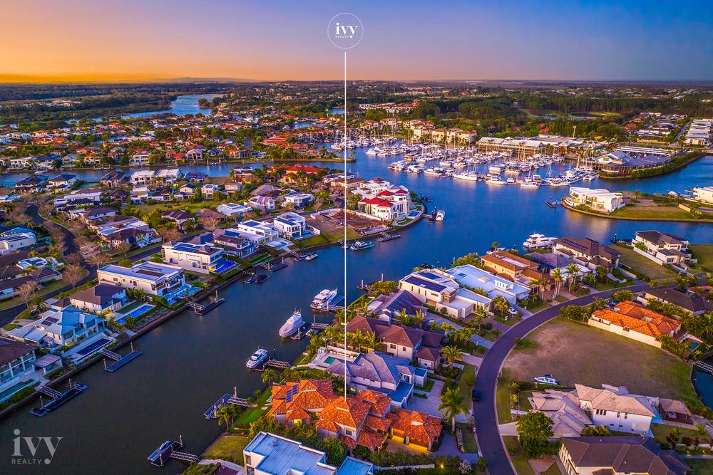 2204 Taromeo Court, Hope Island, QLD 4212