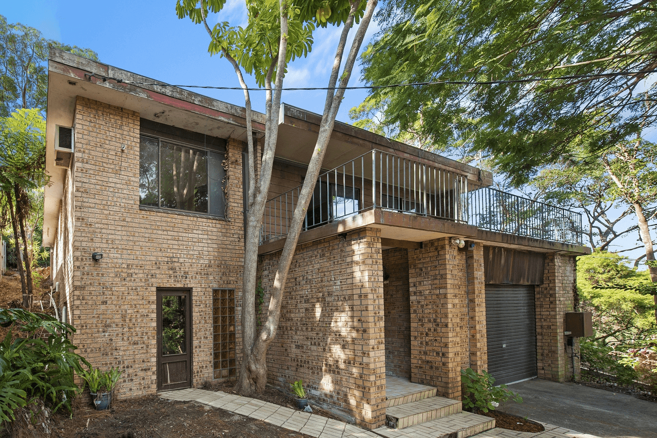 5 Raphael Drive, Hornsby Heights, NSW 2077