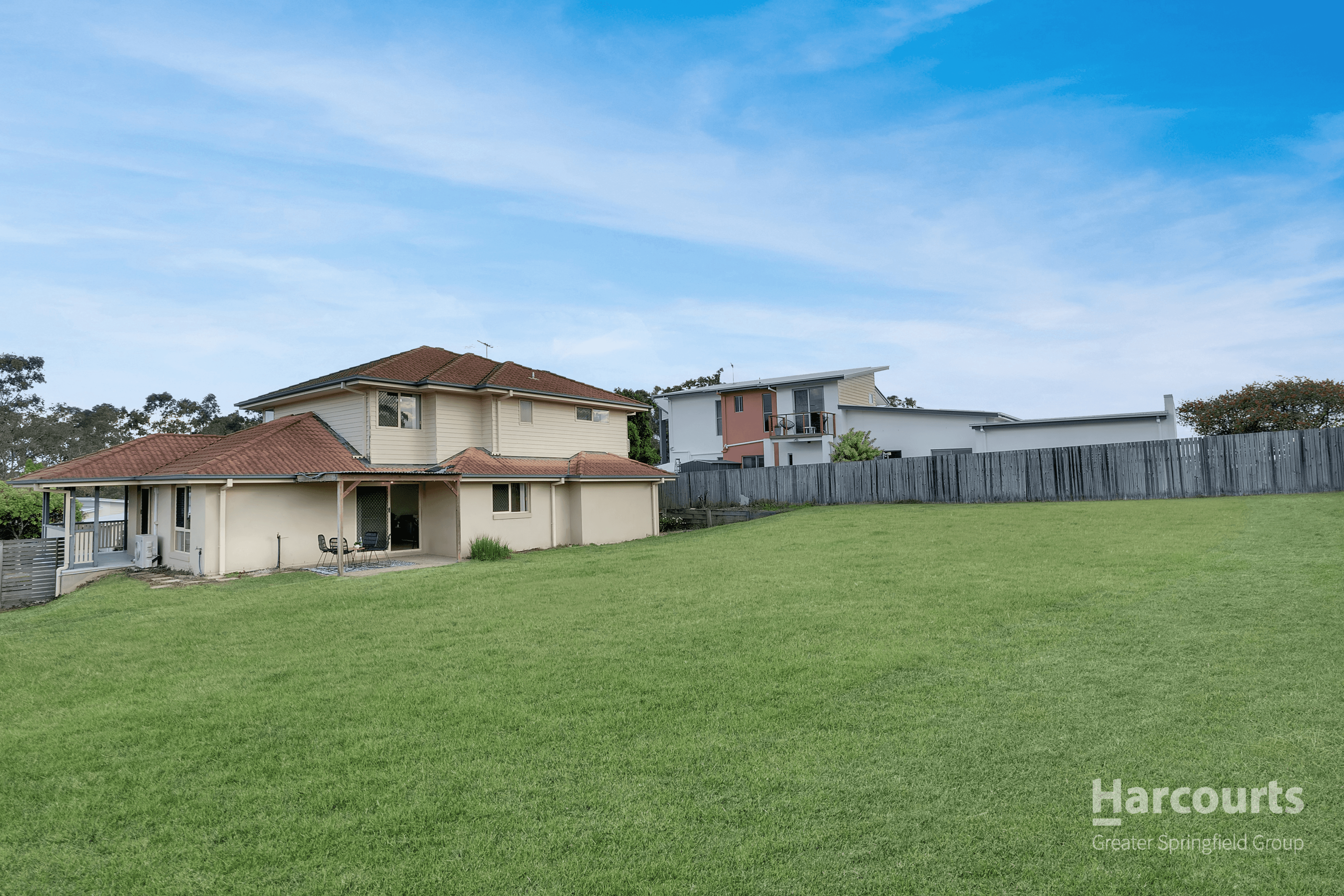 4 Rufous Crescent, BROOKWATER, QLD 4300