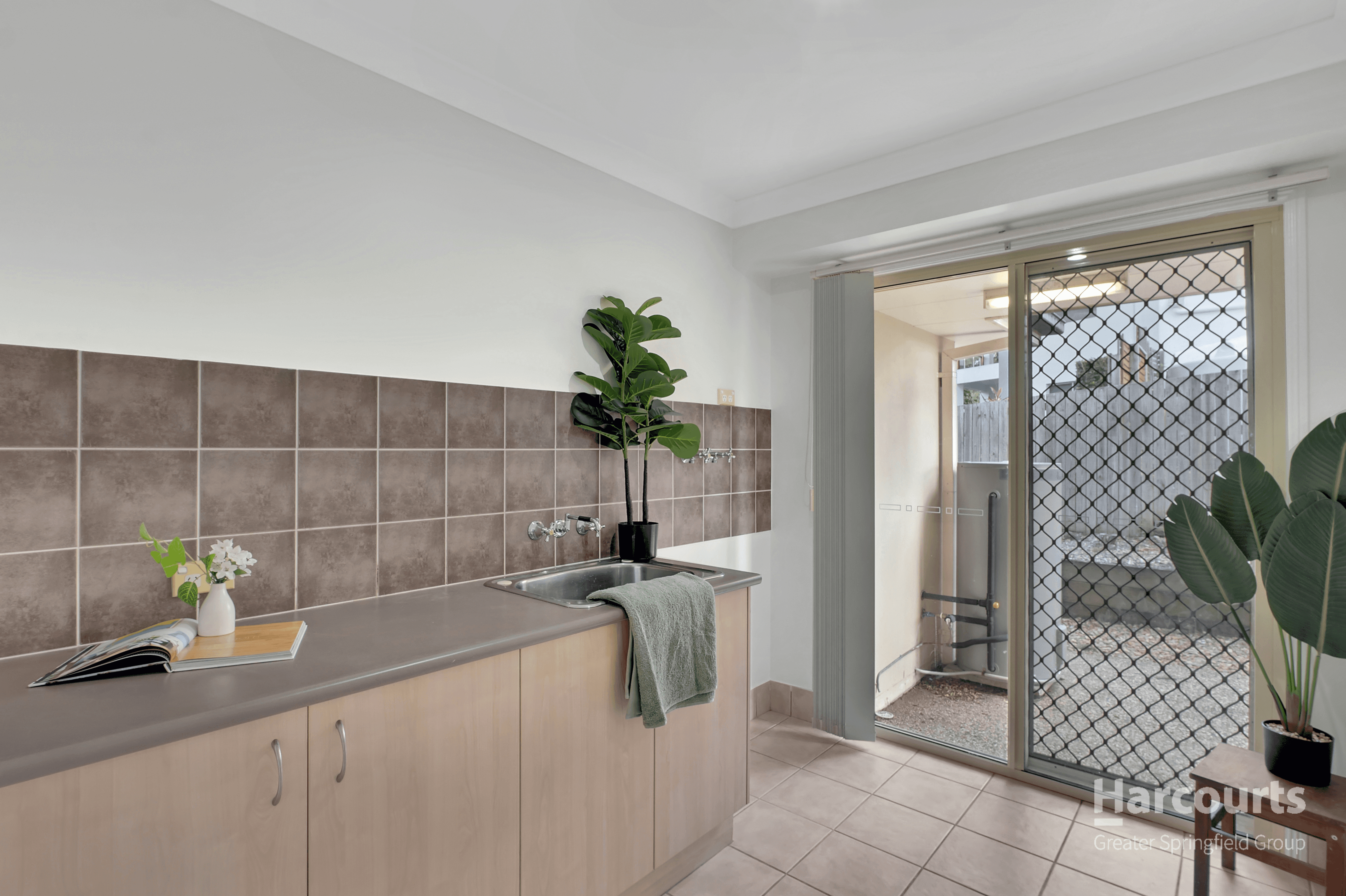 4 Rufous Crescent, BROOKWATER, QLD 4300