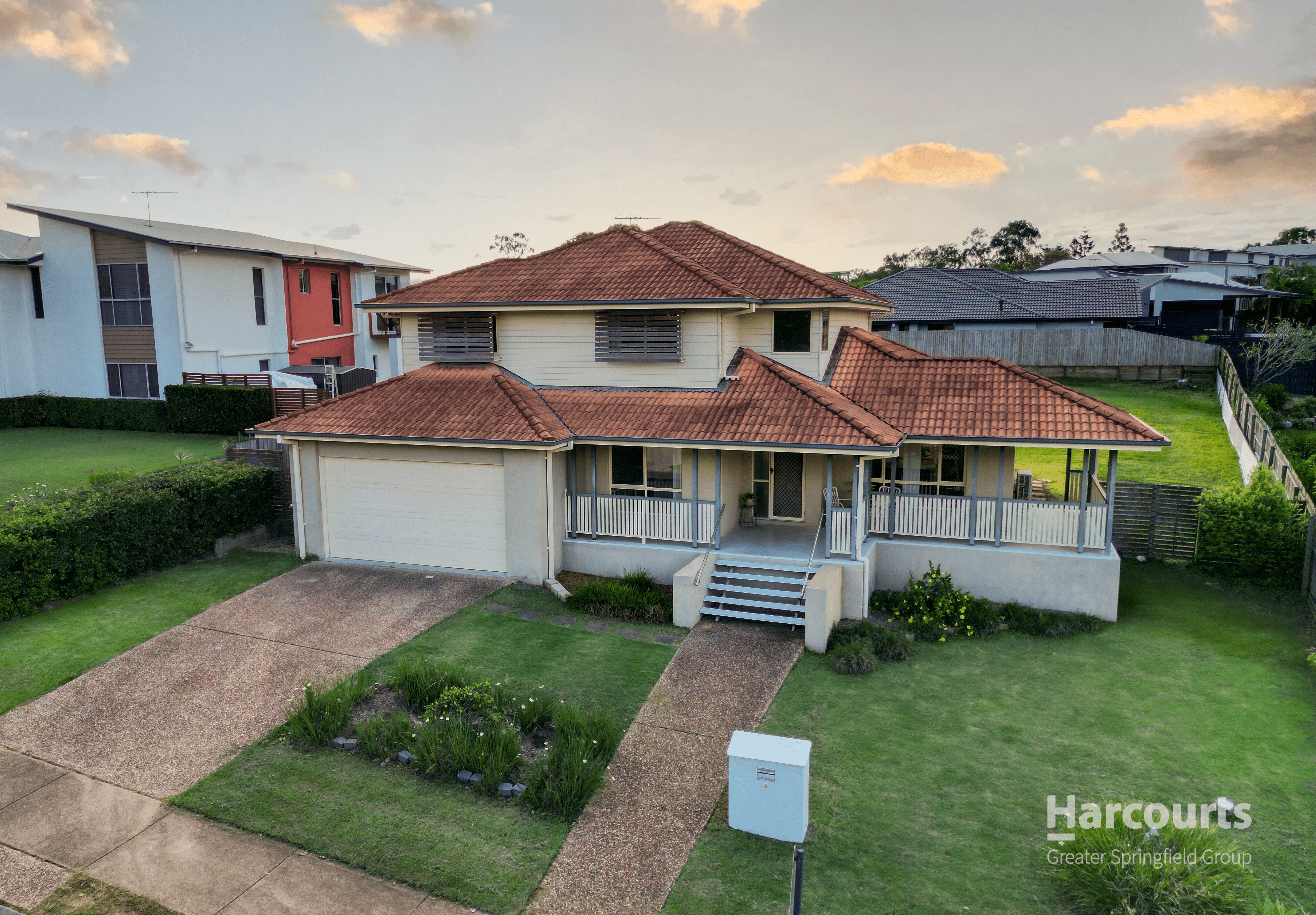 4 Rufous Crescent, BROOKWATER, QLD 4300