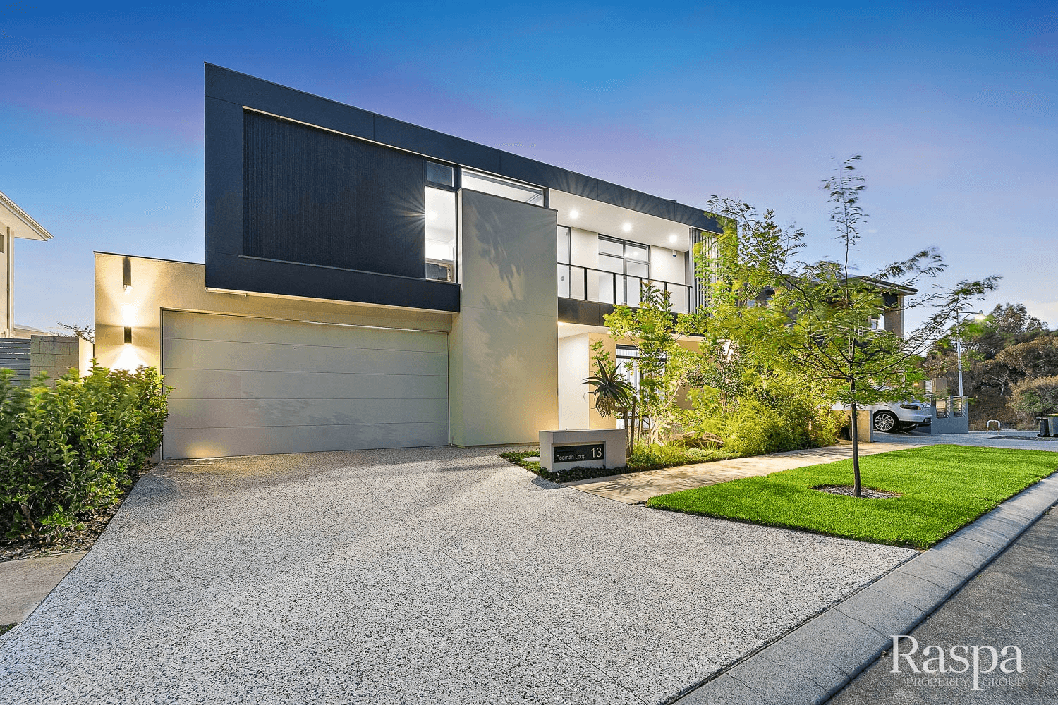 13 Podman Loop, North Coogee, WA 6163