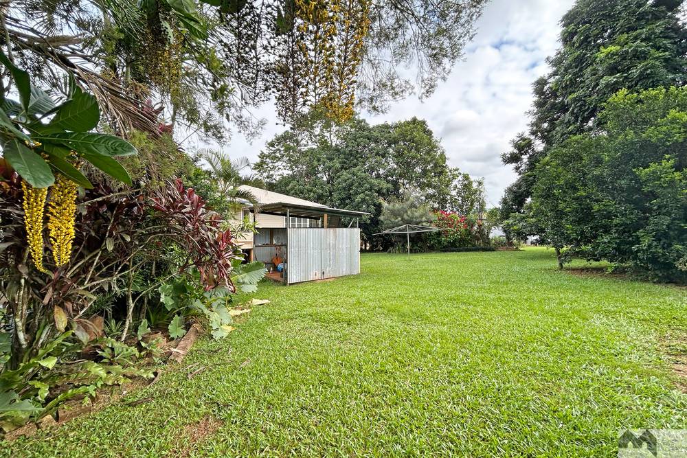 71 Booth Road, Utchee Creek, QLD 4871