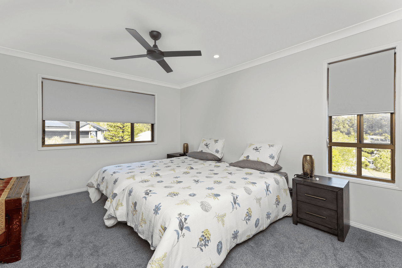 20 Hillgrove Court, OXENFORD, QLD 4210