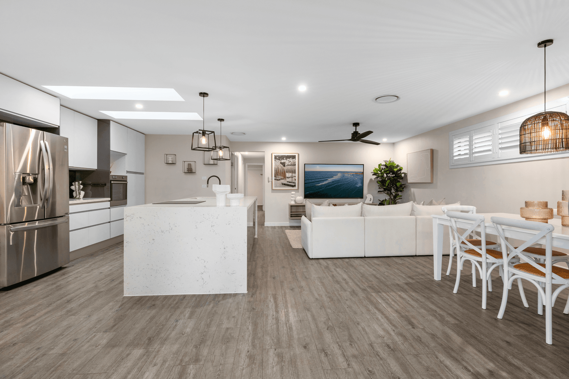 152 Laguna Avenue, Palm Beach, QLD 4221