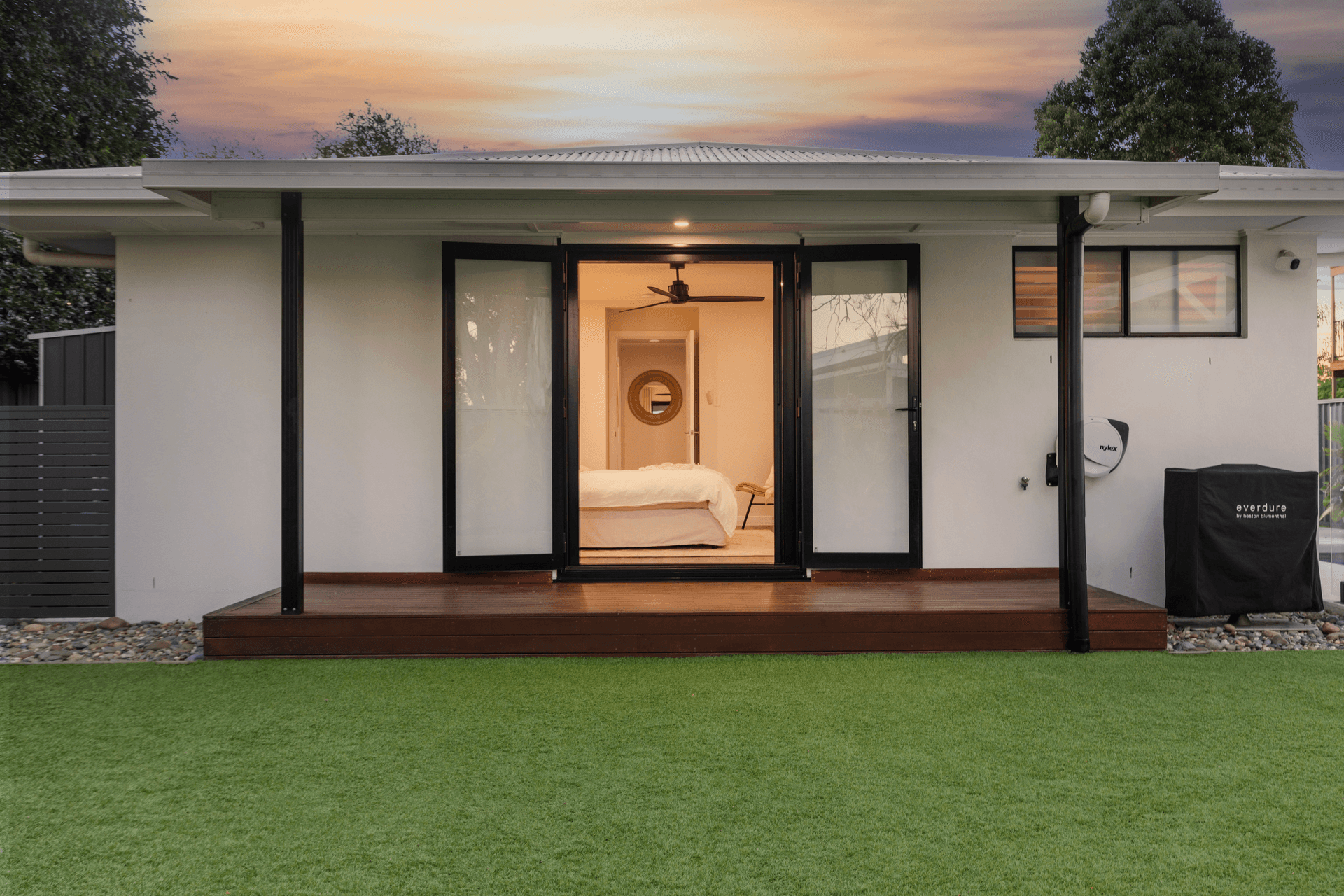 152 Laguna Avenue, Palm Beach, QLD 4221
