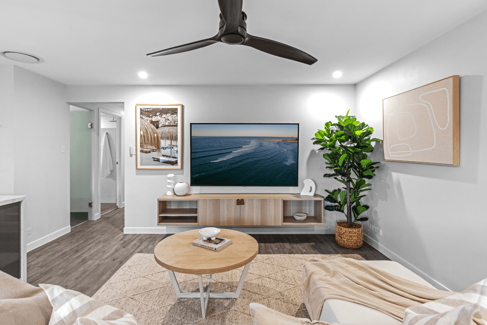152 Laguna Avenue, Palm Beach, QLD 4221