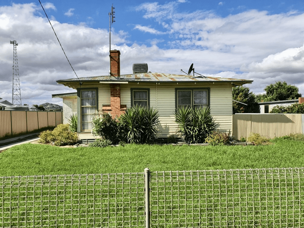 30 BARBER STREET, PYRAMID HILL, VIC 3575