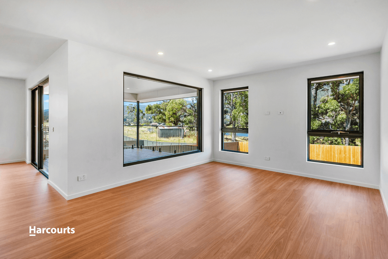 5 Southbridge Place, HUONVILLE, TAS 7109