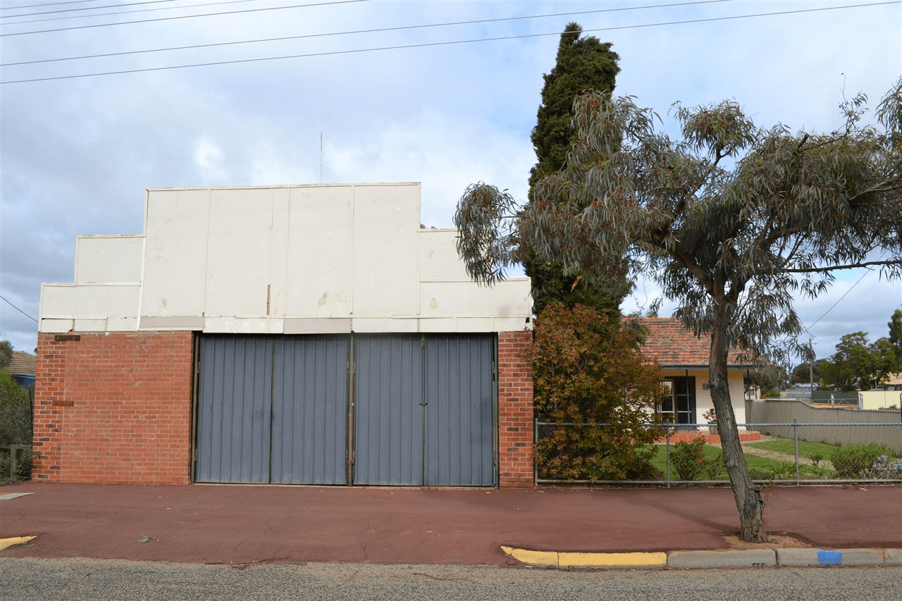 58 Railway Street, Trayning, WA 6488