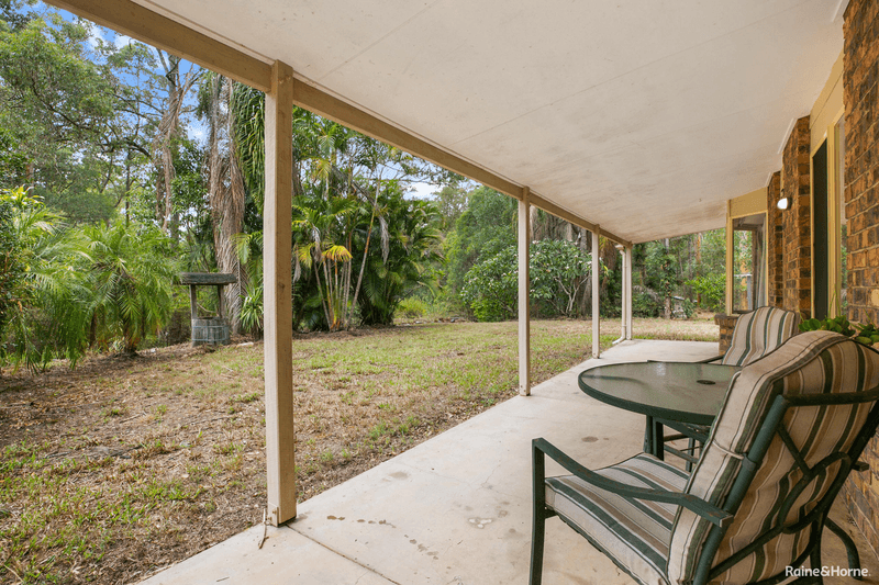 84 Monarch Road, CARTERS RIDGE, QLD 4563