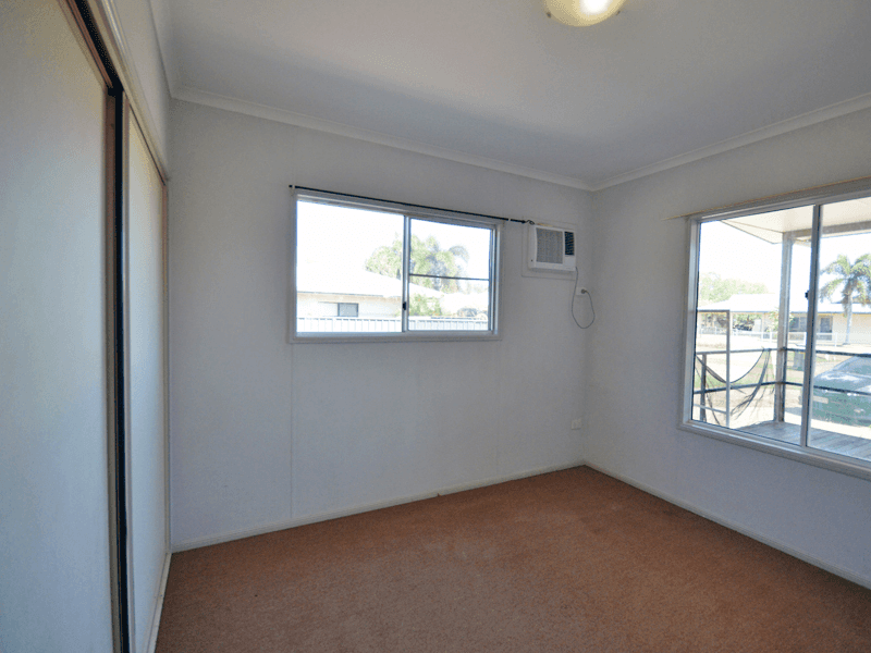 12 Alakanum Ct, Nanum, QLD 4874