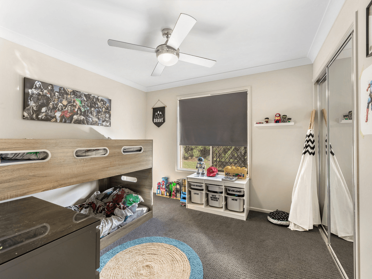 24 Christella Court, FERNVALE, QLD 4306