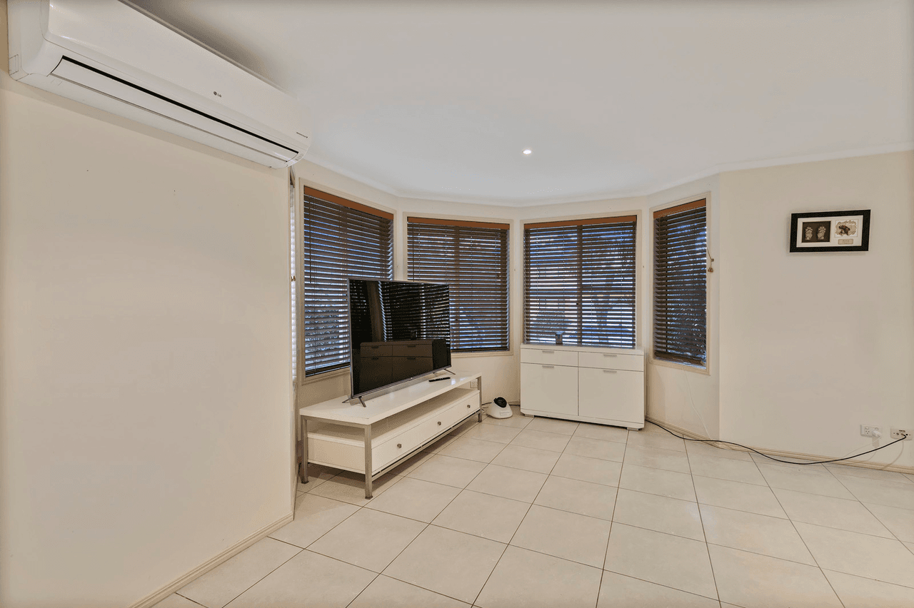 4 Corkwood Court, MOUNTAIN CREEK, QLD 4557