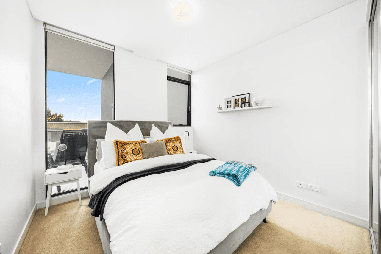 212/3 Sunbeam Street, CAMPSIE, NSW 2194