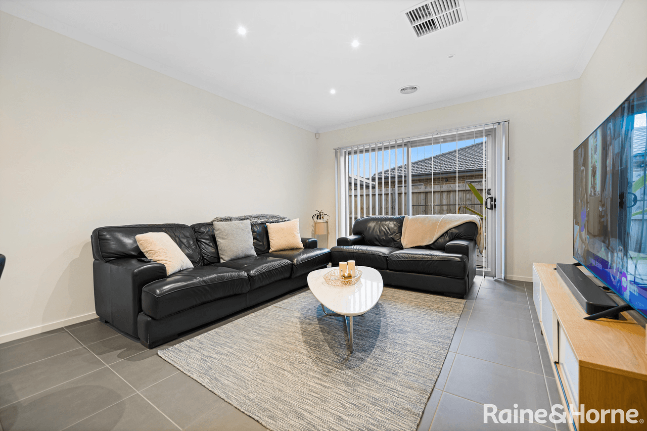 10 Ellson Street, AINTREE, VIC 3336