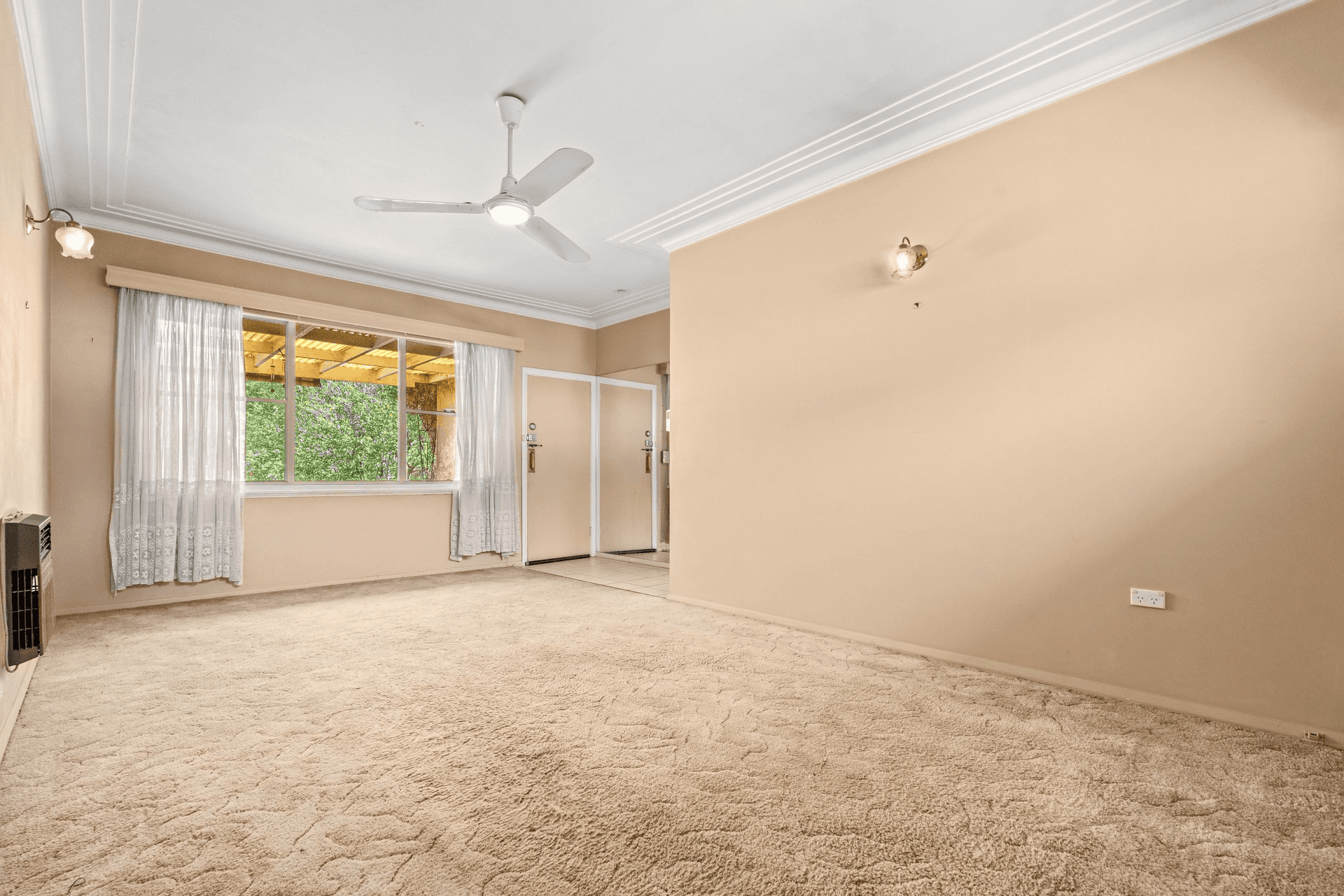 33 Victoria Road, Woy Woy, NSW 2256