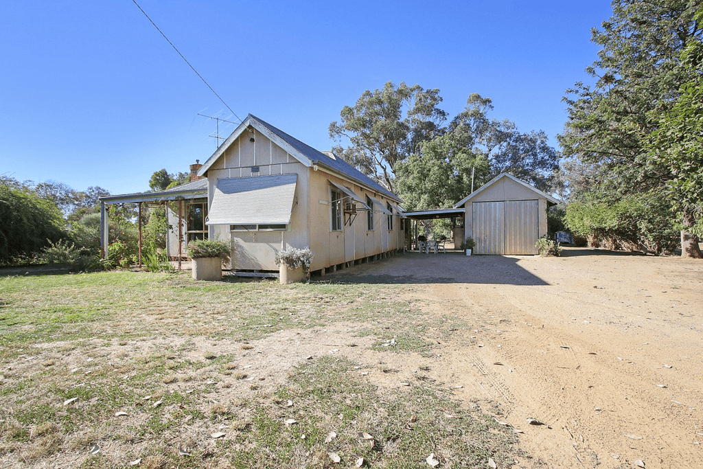 97 Balfour Street, CULCAIRN, NSW 2660