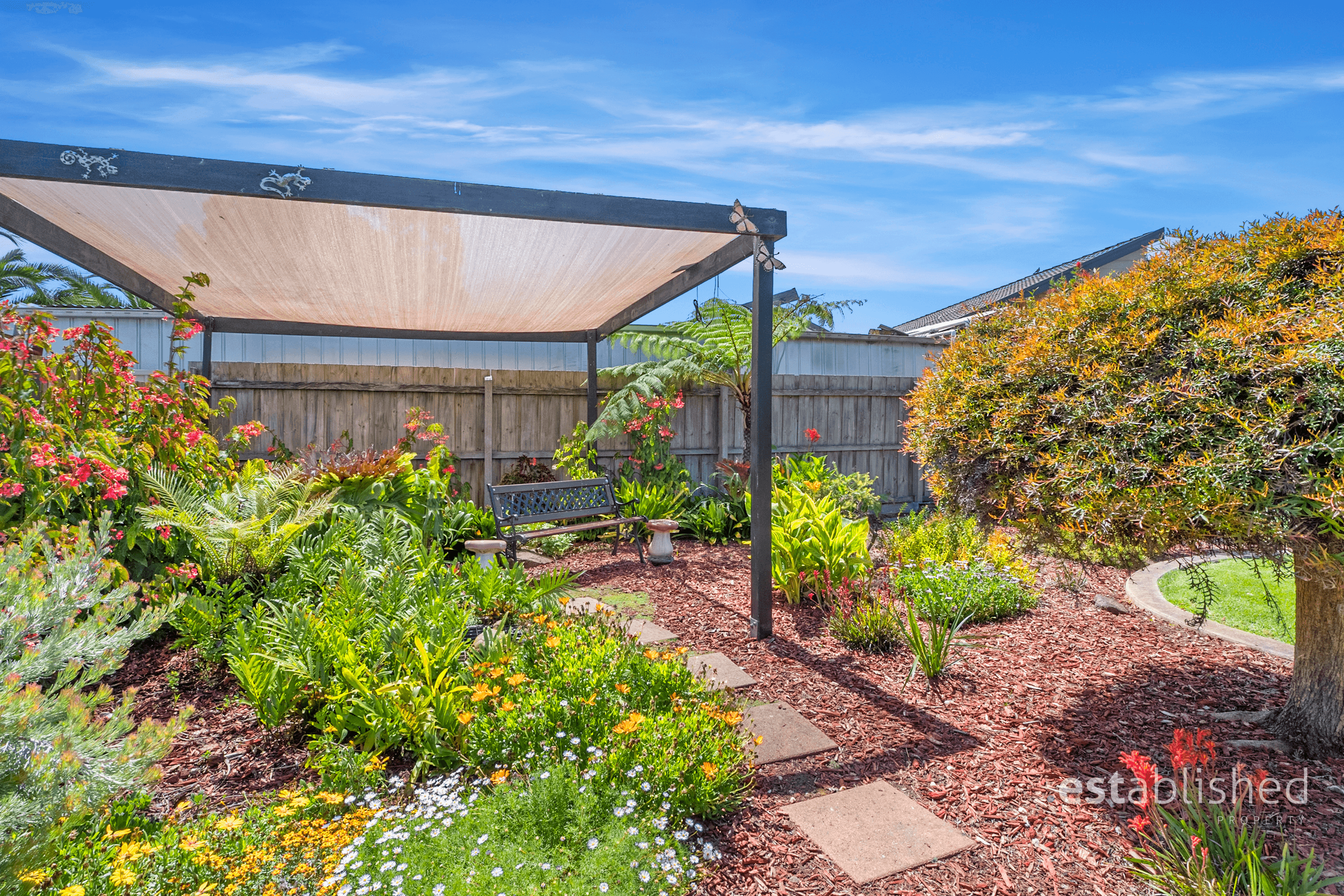 222 Westwood Drive, BURNSIDE, VIC 3023