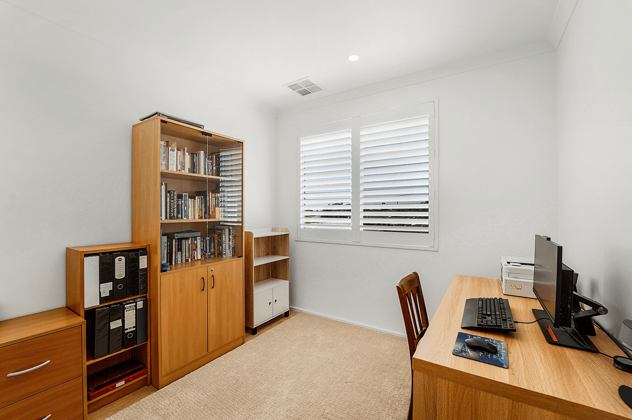 76 Tifera Circle, KALLAROO, WA 6025