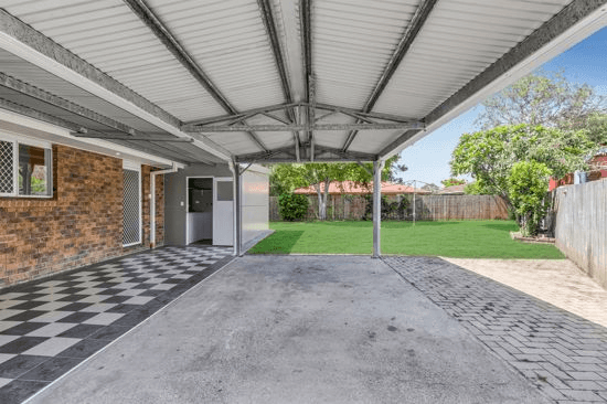 11 simpson court, ROTHWELL, QLD 4022