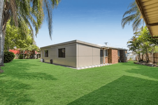 11 simpson court, ROTHWELL, QLD 4022