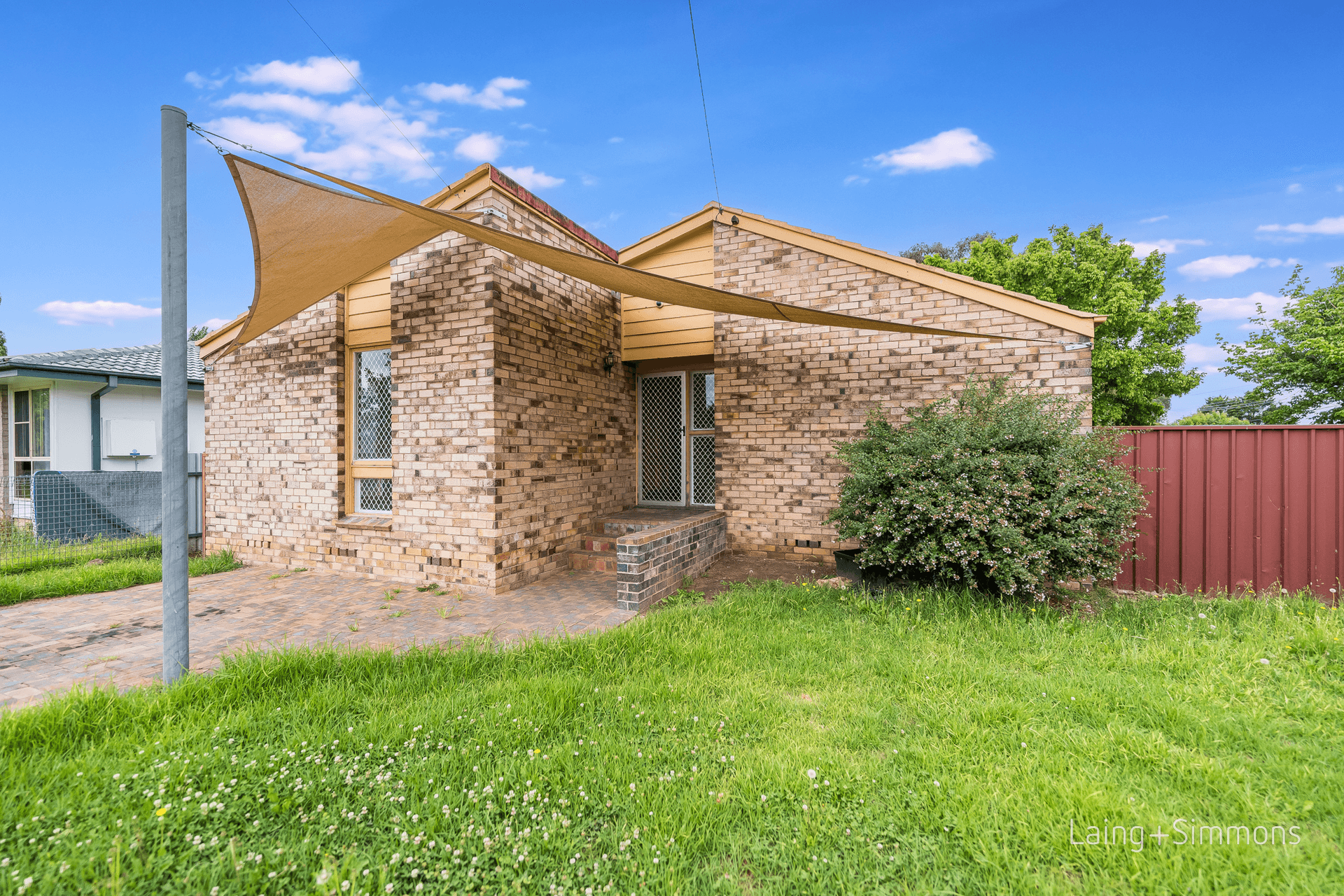 11 Golgotha Street, Armidale, NSW 2350