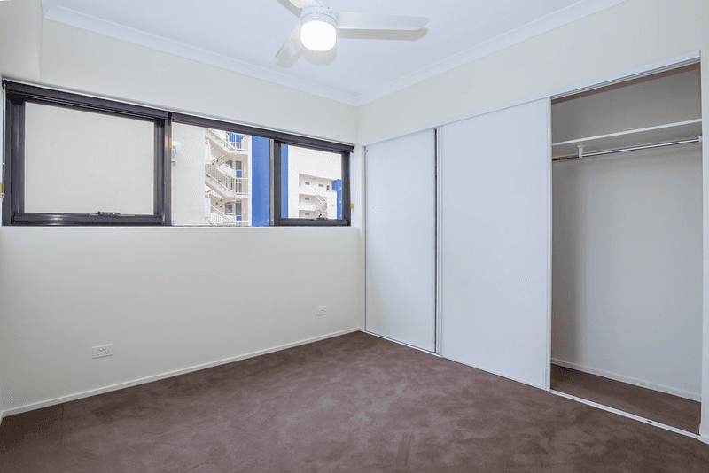 702/11 NORMAN STREET, SOUTHPORT, QLD 4215