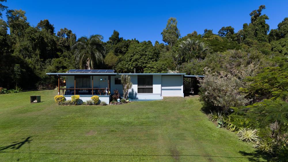 46 Davison Road, WILSON BEACH, QLD 4800