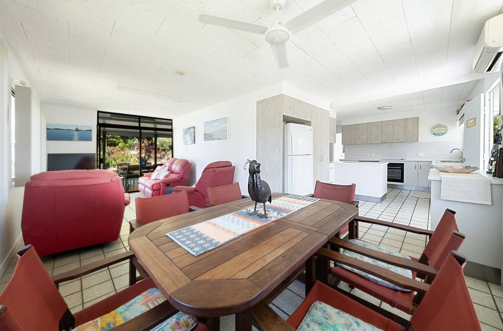 46 Davison Road, WILSON BEACH, QLD 4800