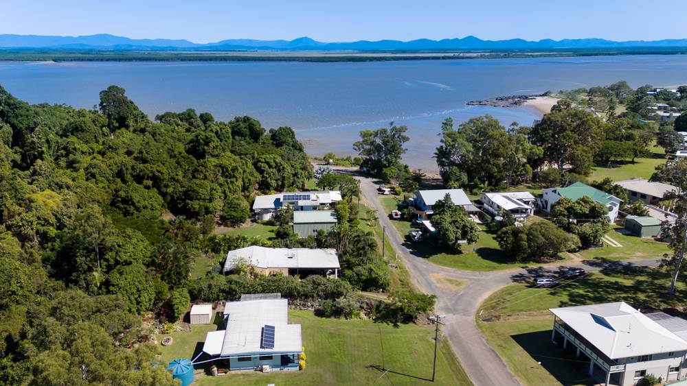 46 Davison Road, WILSON BEACH, QLD 4800