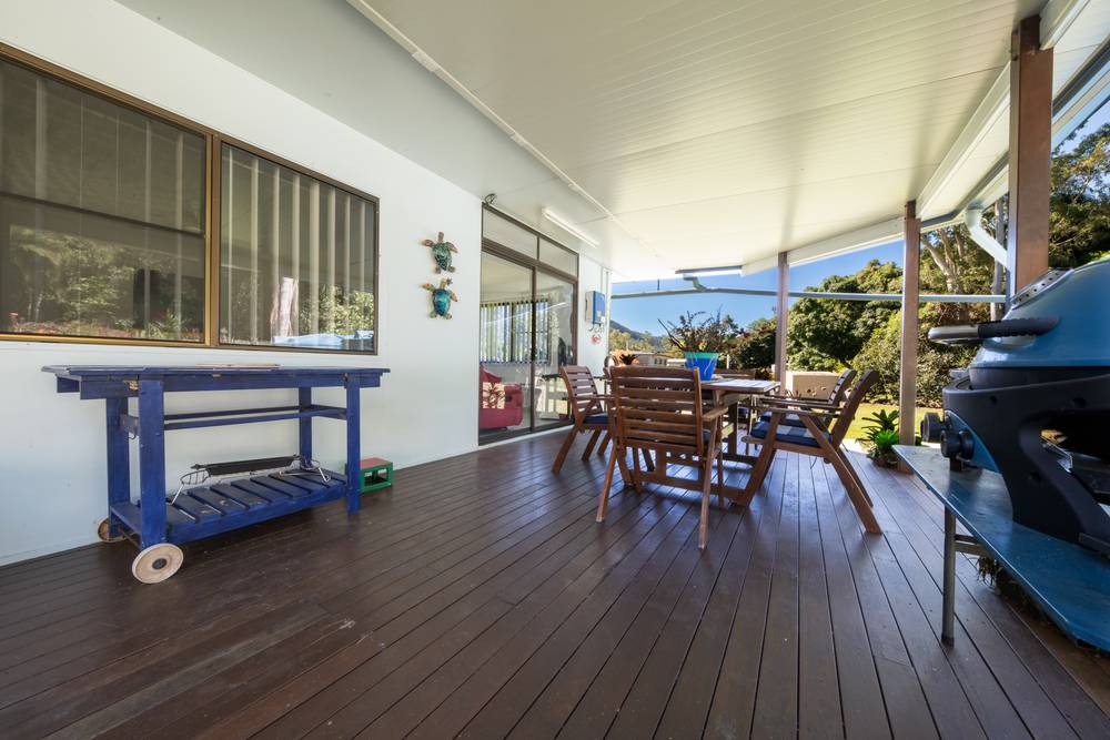 46 Davison Road, WILSON BEACH, QLD 4800