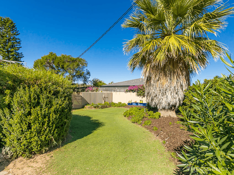 12B Glenside Crescent, Craigie, WA 6025