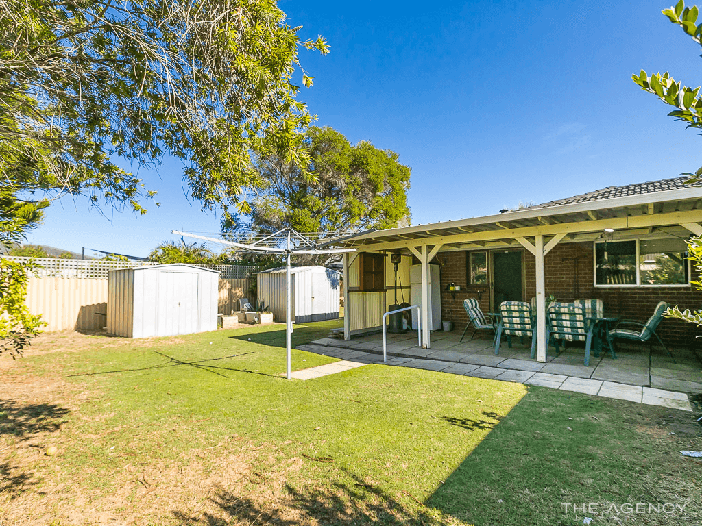 12B Glenside Crescent, Craigie, WA 6025