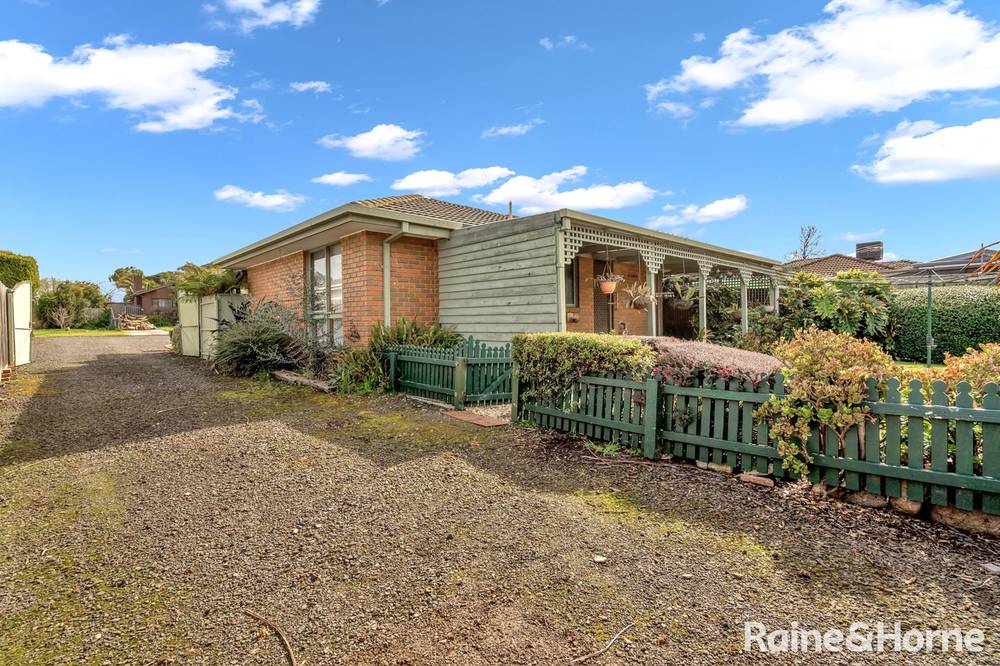 30 Southern Crescent, CRAIGIEBURN, VIC 3064