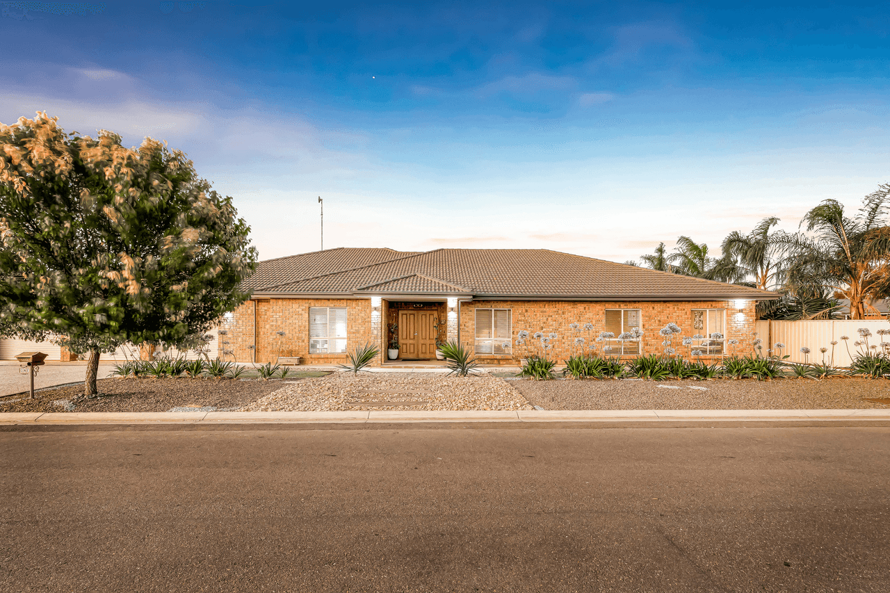 1 Teakle Court, ANGLE VALE, SA 5117