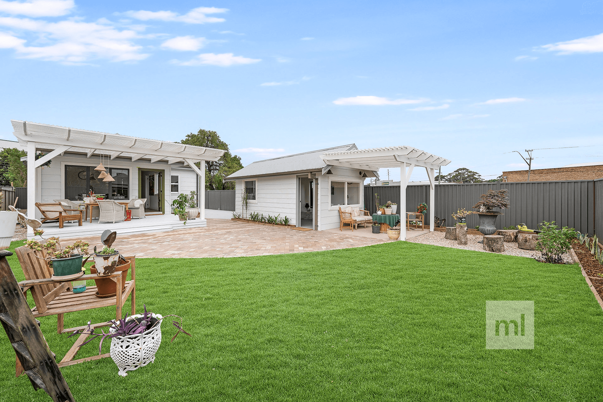 2 Moorebank Avenue, MOOREBANK, NSW 2170