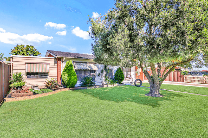 15 Eloura Street, DHARRUK, NSW 2770