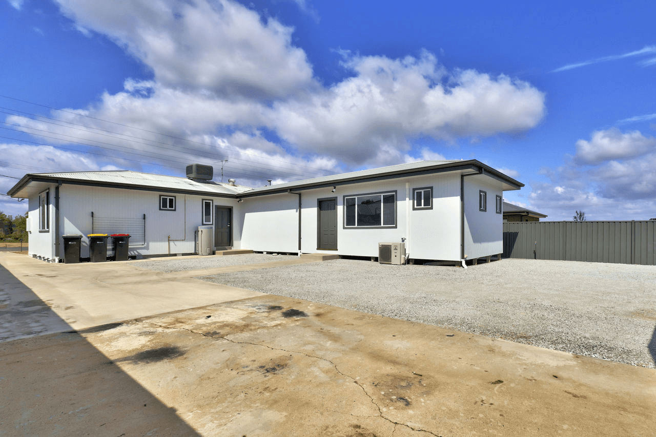 127 Macauley Street, DENILIQUIN, NSW 2710