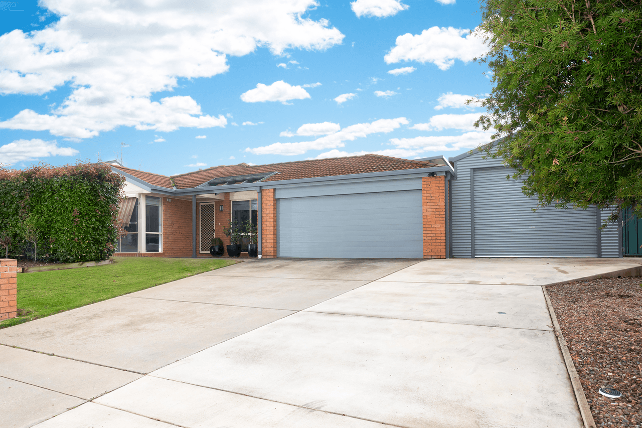 3 Budawang Place, TATTON, NSW 2650