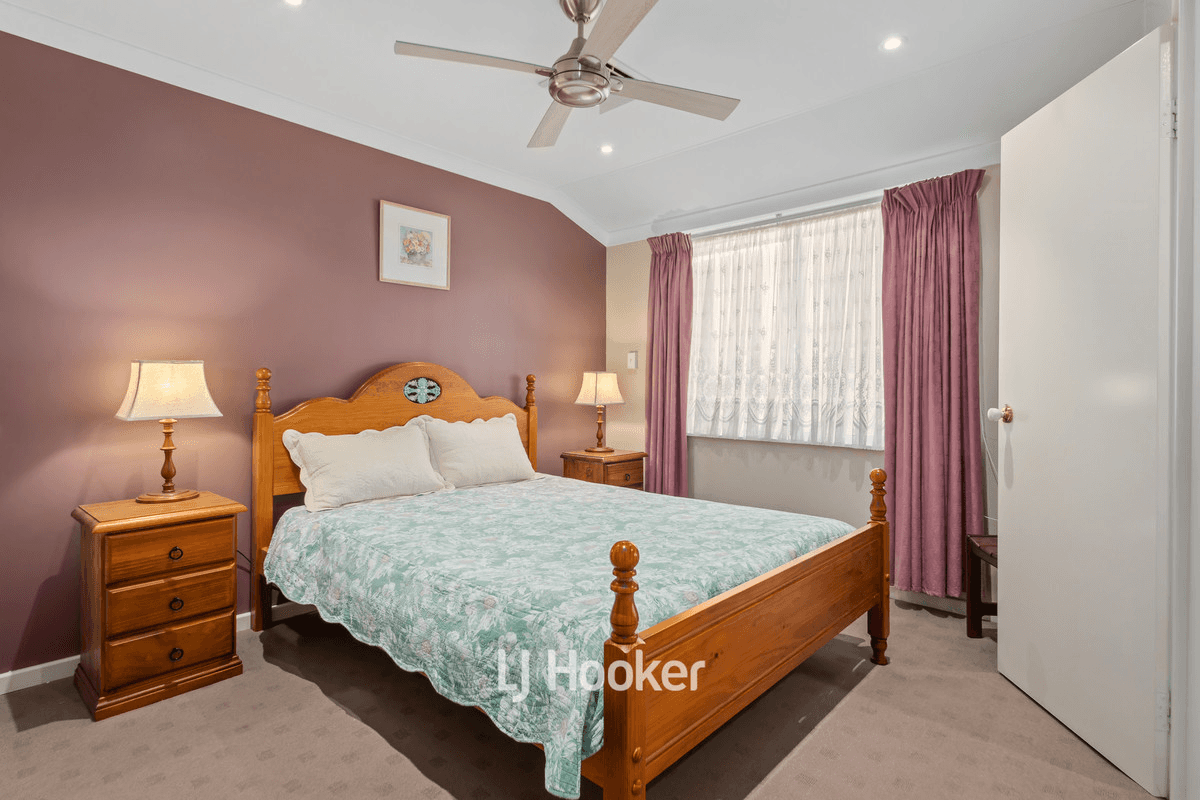 1 Hadfield Avenue, West Busselton, WA 6280