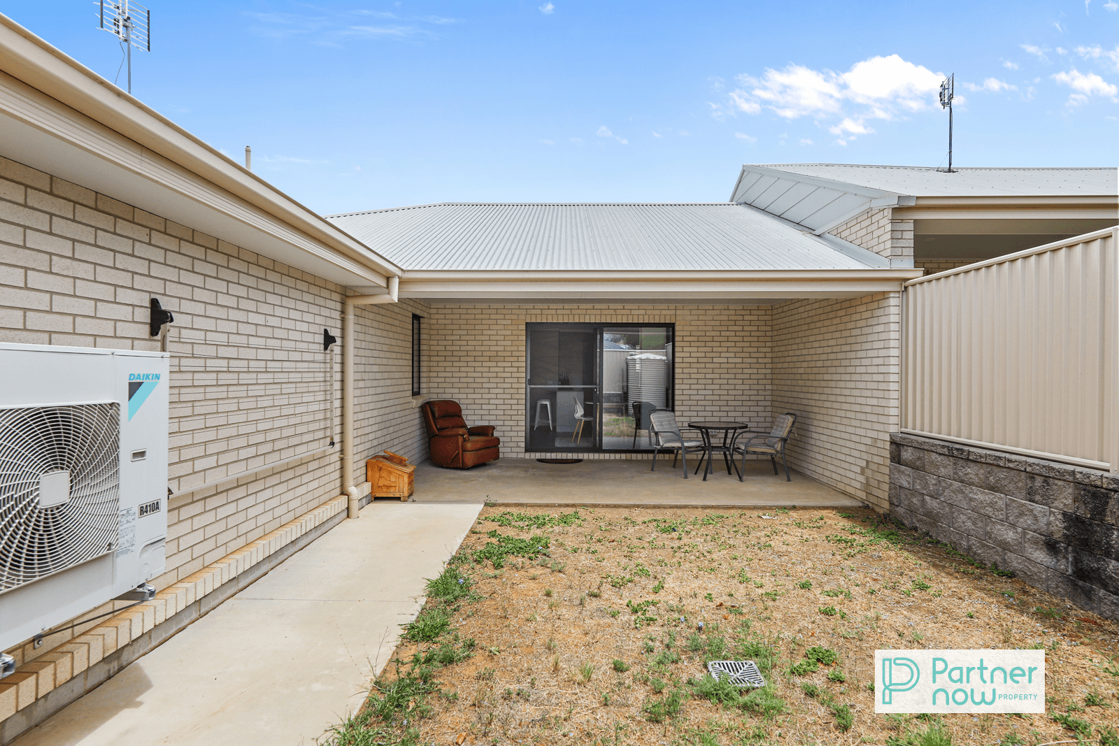 2/40 Francis Avenue, TAMWORTH, NSW 2340